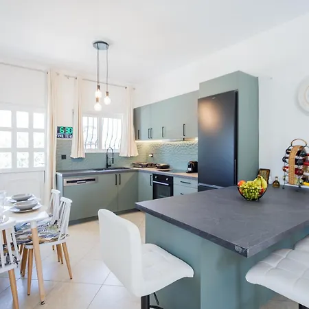 Casa Nickantony Βίλα