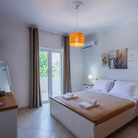 Casa Nickantony Βίλα